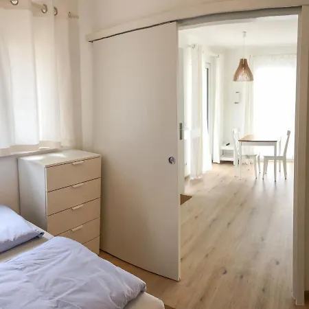 Haus Im Schilf 1 - Ferienwohnungen Am Hainer See Bei Leipzig Neukieritzsch Buitenkant foto